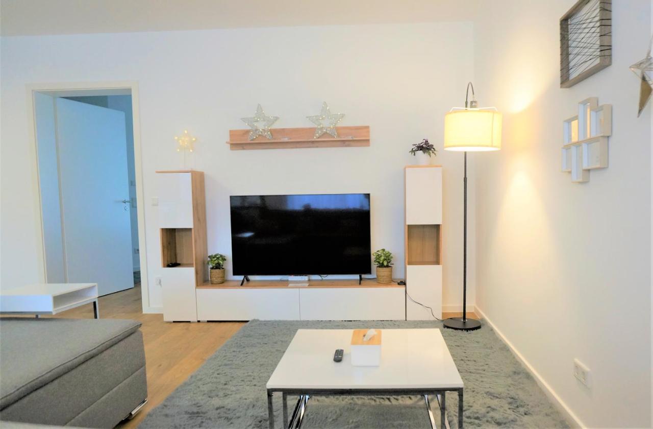 Mein Apartment, Stars Mit Balkon Und Klima Fuer Bis Zu 4 Personen Frankenthal  Extérieur photo