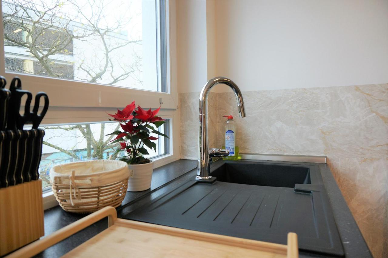 Mein Apartment, Stars Mit Balkon Und Klima Fuer Bis Zu 4 Personen Frankenthal  Extérieur photo